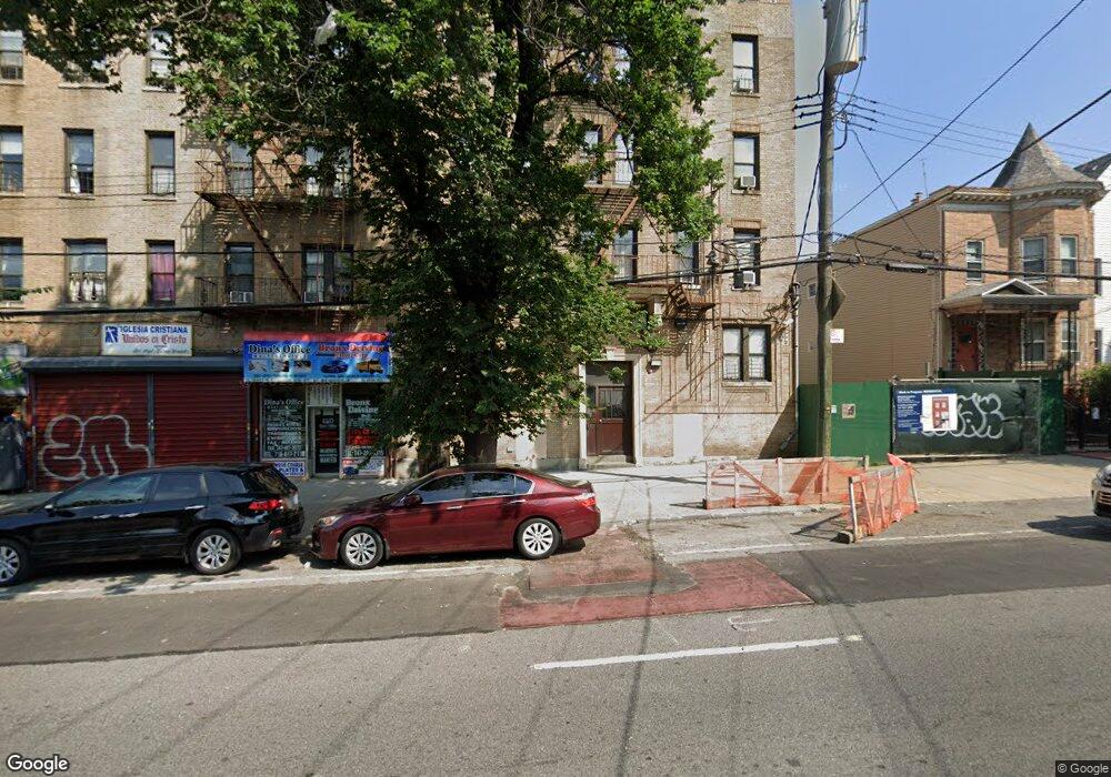 520 Morris Park Ave, Bronx, NY 10460 - photo 1