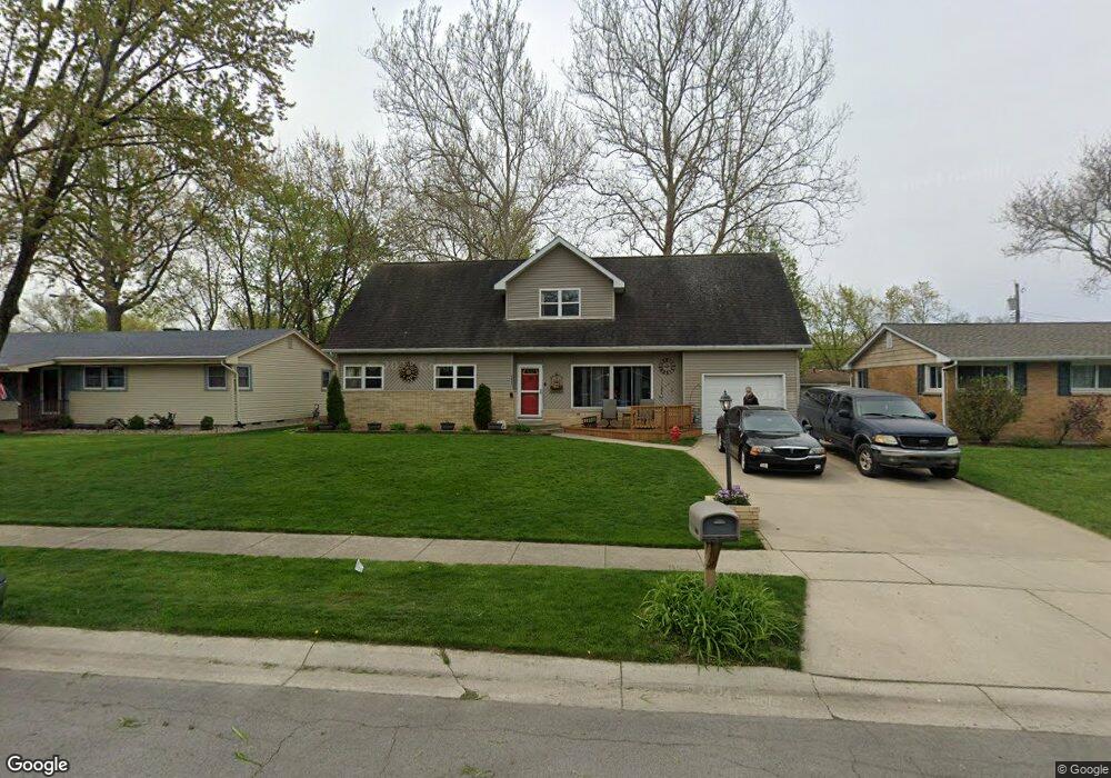 331 Oriole Ave, Crown Point, IN 46307 - photo 1