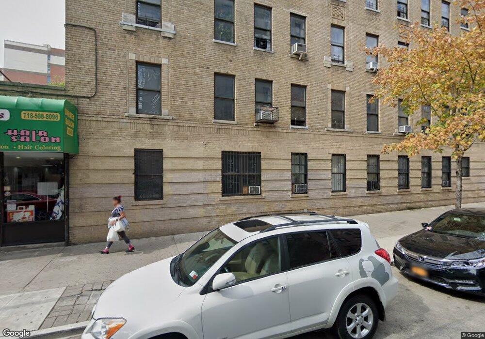 30 E Clarke Place, Bronx, NY 10452 - photo 1