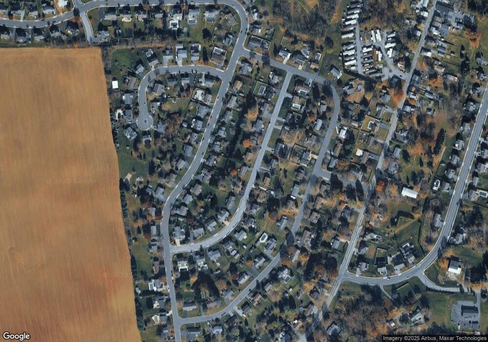 43 Stafford Dr, Palmyra, PA 17078 - photo 1