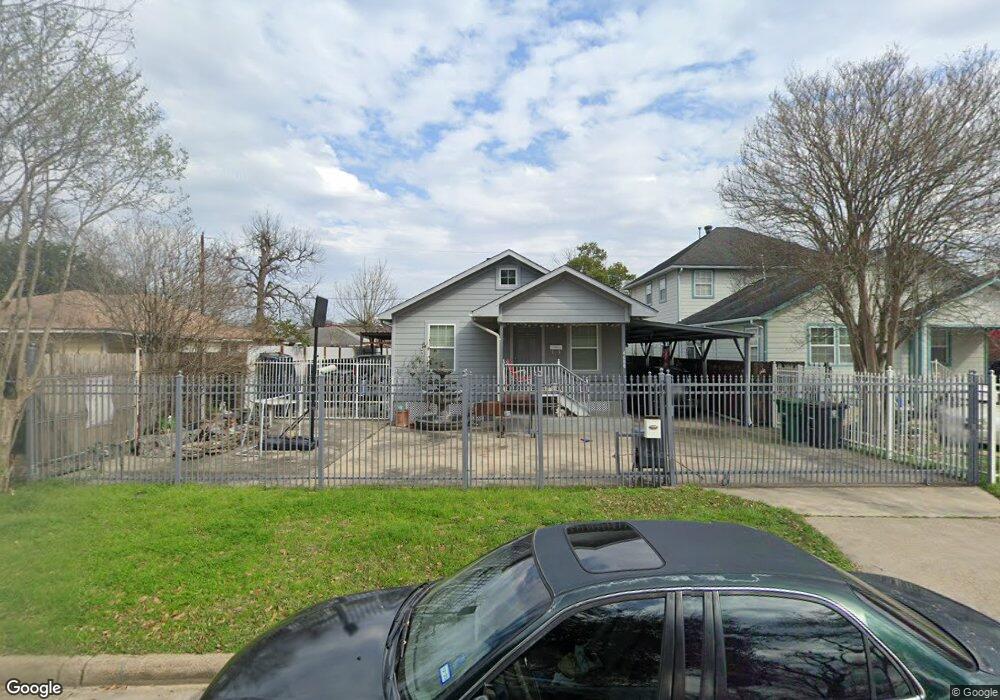 4608 Edison St, Houston, TX 77009 - photo 1