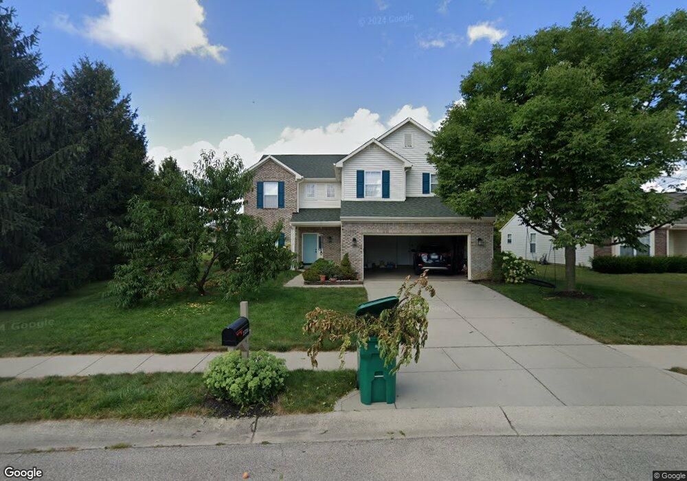 13210 Middlewood Ln, Fishers, IN 46038 - photo 1