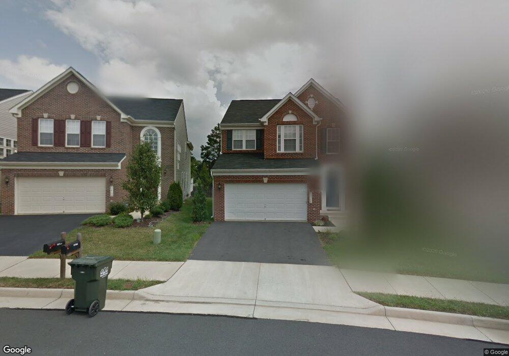 13764 Lowe St, Chantilly, VA 20151 - photo 1