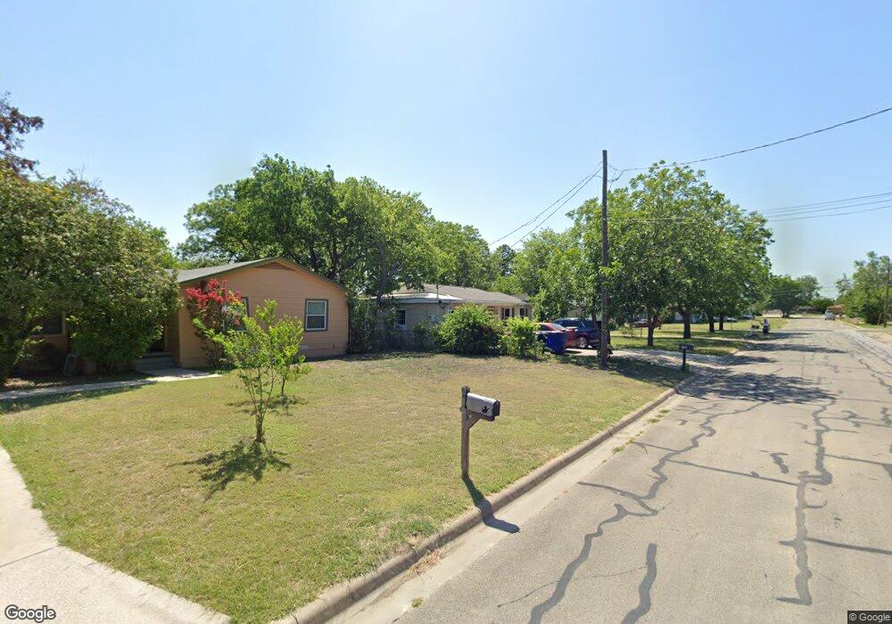 105 E Reagan Ave, Copperas Cove, TX 76522 - photo 1