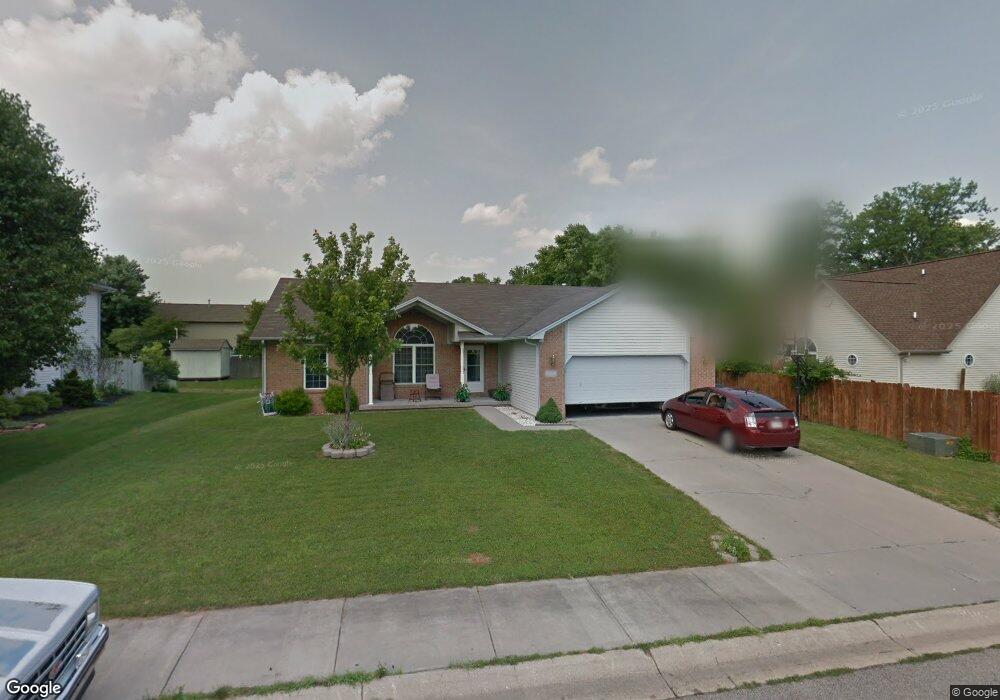 6151 E Meadow Ridge Rd, Columbus, IN 47203 - photo 1