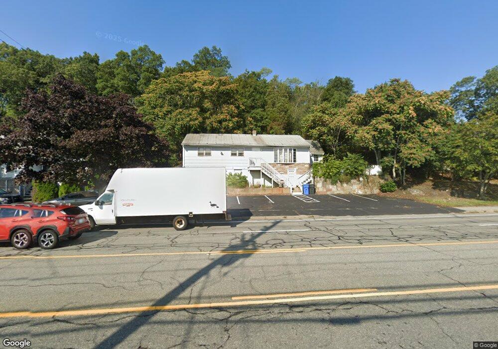 524 Atwood Ave, Cranston, RI 02920 - photo 1