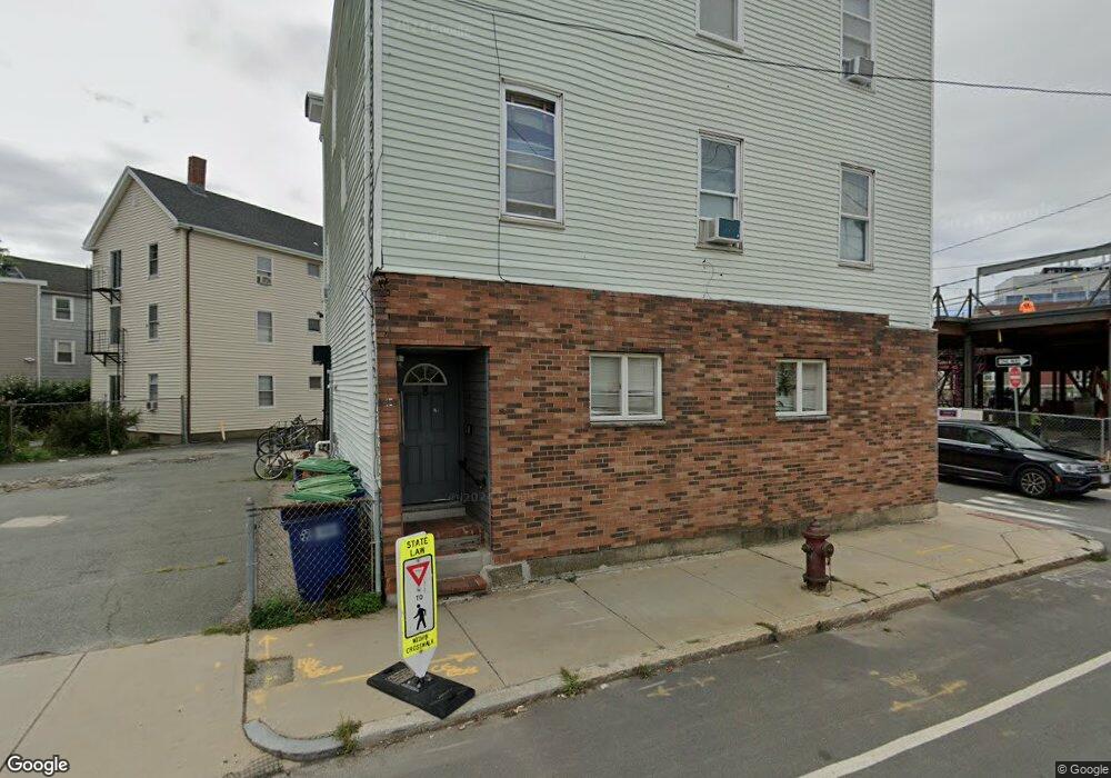 8 Medford St unit 3, Somerville, MA 02143 - photo 1