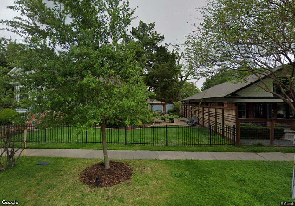 814 Cortlandt St, Houston, TX 77007 - photo 1