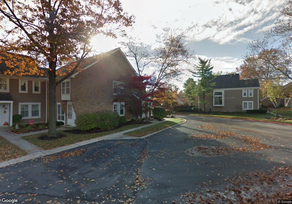 5579 Chowning Way unit 4C, Columbus, OH 43213 - photo 1