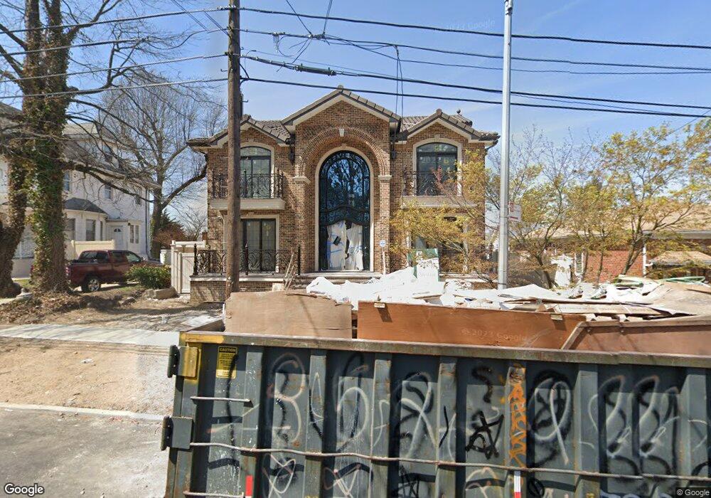 3224 154th St, Flushing, NY 11354 - photo 1