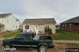 32 S Merrill St, Preston, IA 52069