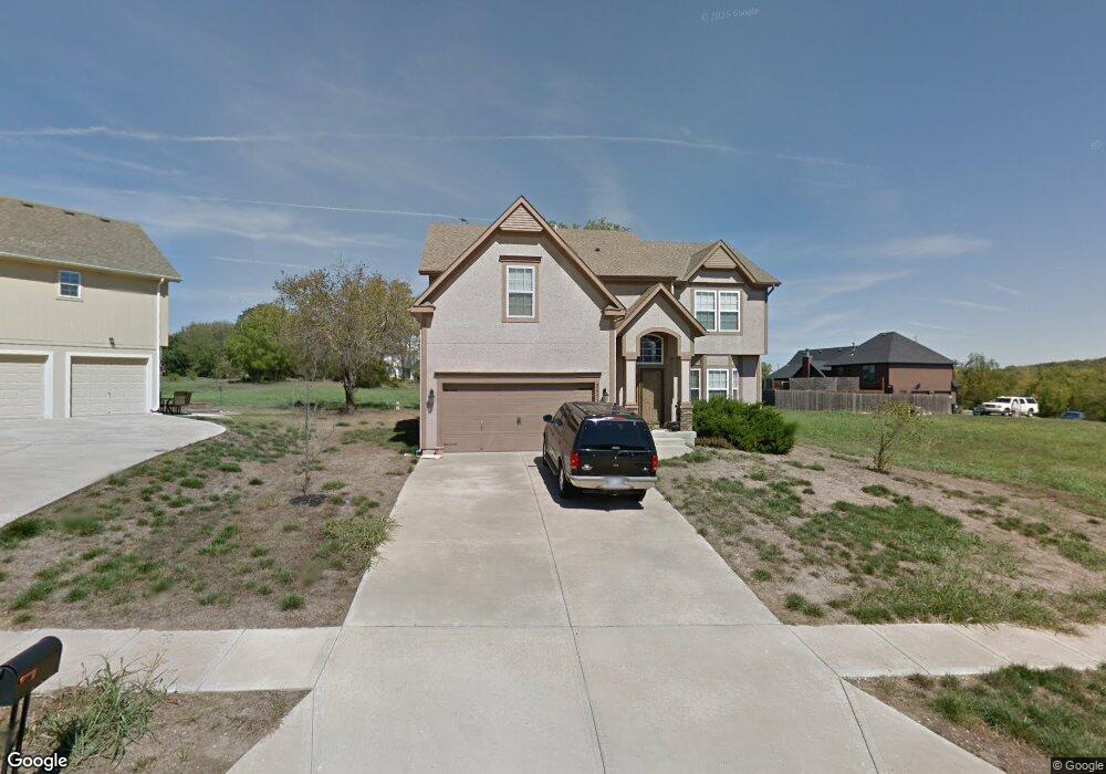 20522 W 71st Terrace, Shawnee, KS 66218 - photo 1