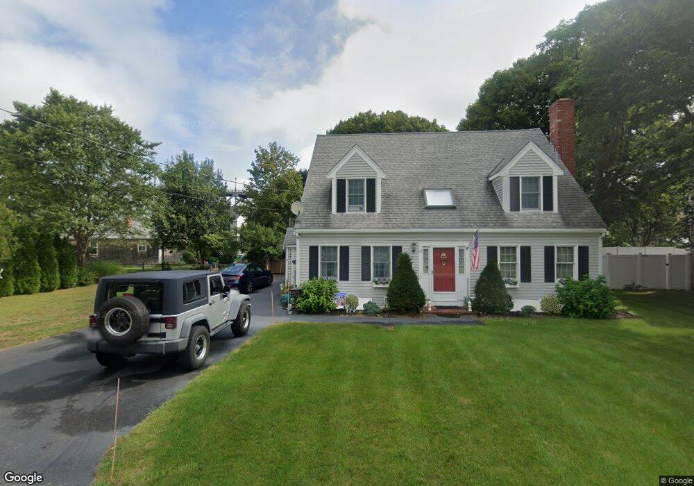 26 Freeman St, Bourne, MA 02532 - photo 1