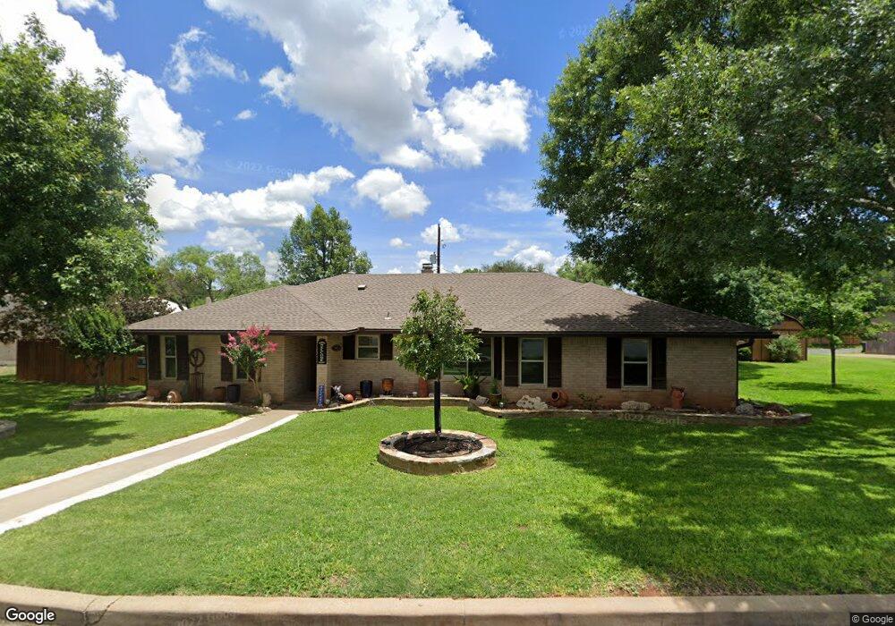 206 Edgewood Dr, Fredericksburg, TX 78624 - photo 1