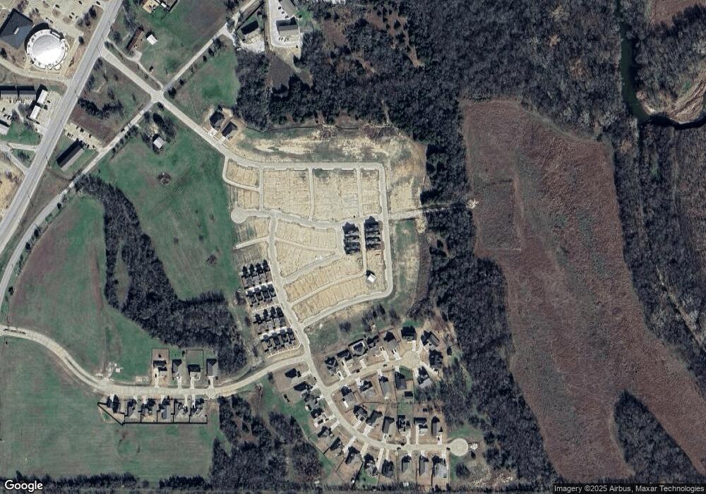 1349 Almond Ln, Gainesville, TX 76240 - photo 1