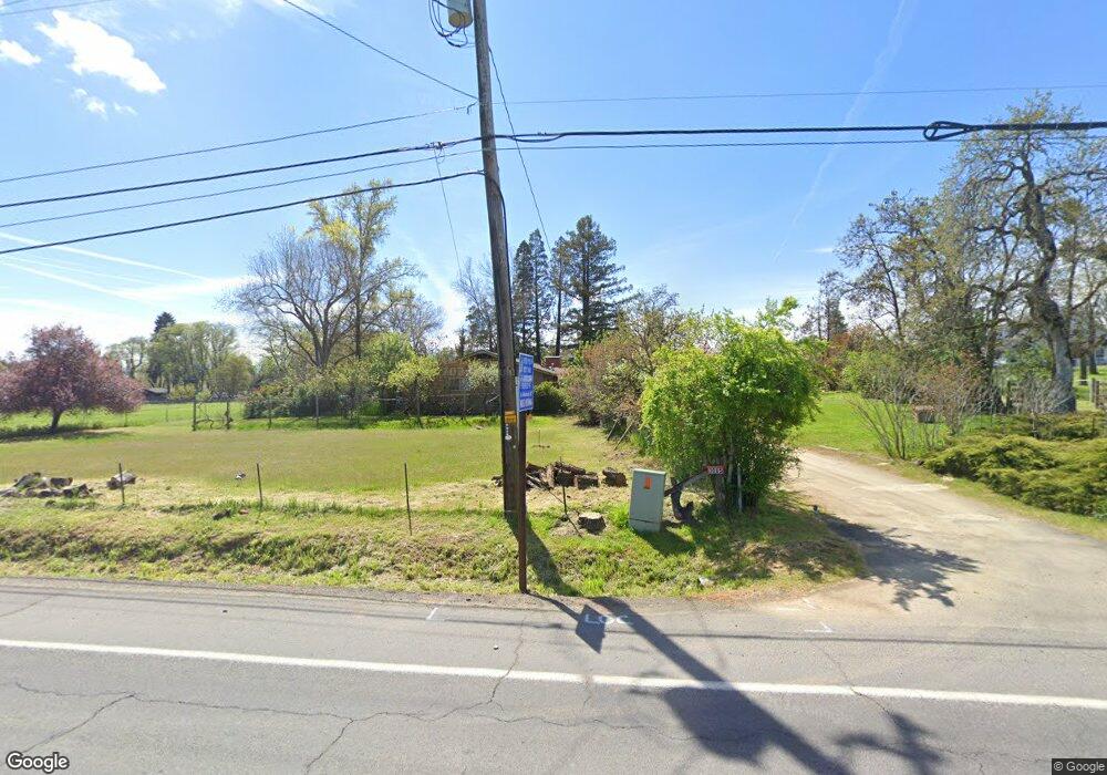 3085 Ross Ln, Central Point, OR 97502 - photo 1