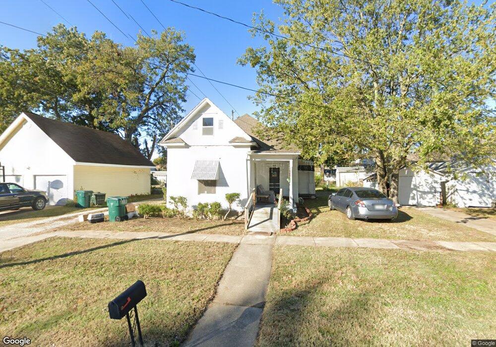 214 N 25th St, Parsons, KS 67357 - photo 1