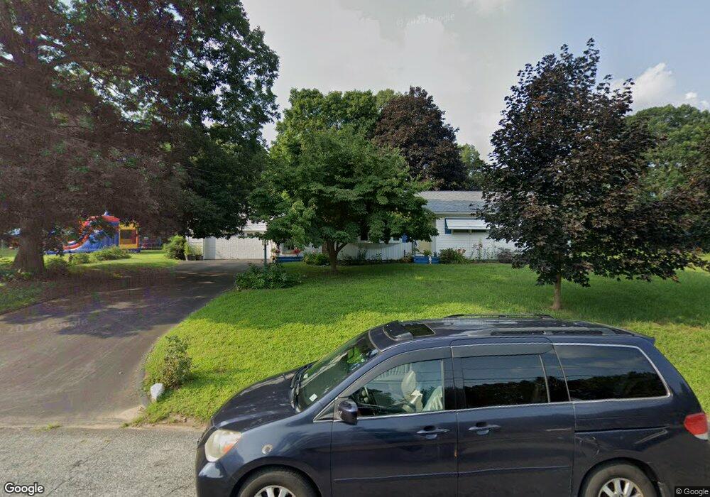 24 Hartshorn St, Danielson, CT 06239 - photo 1