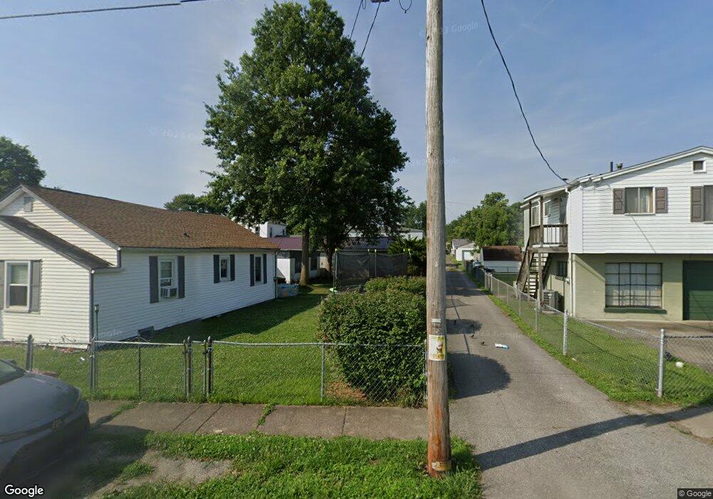 1709 Dunbar Ave, Dunbar, WV 25064 - photo 1