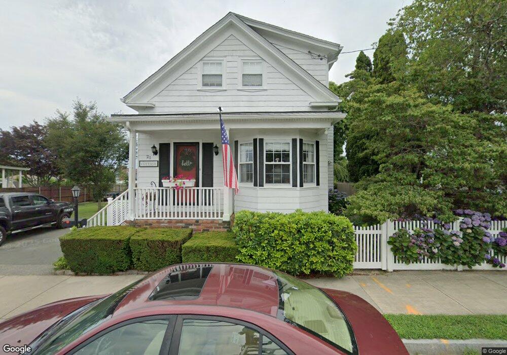 21 Mccabe St, South Dartmouth, MA 02748 - photo 1