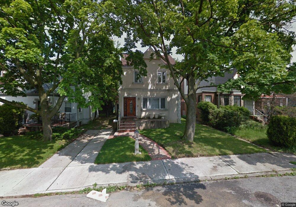 76-51 174th St, Fresh Meadows, NY 11366 - photo 1