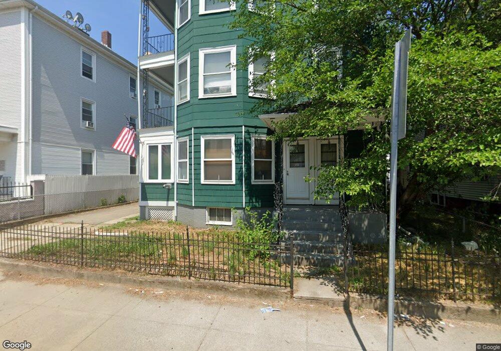 555 Hunt St unit 557, Central Falls, RI 02863 - photo 1