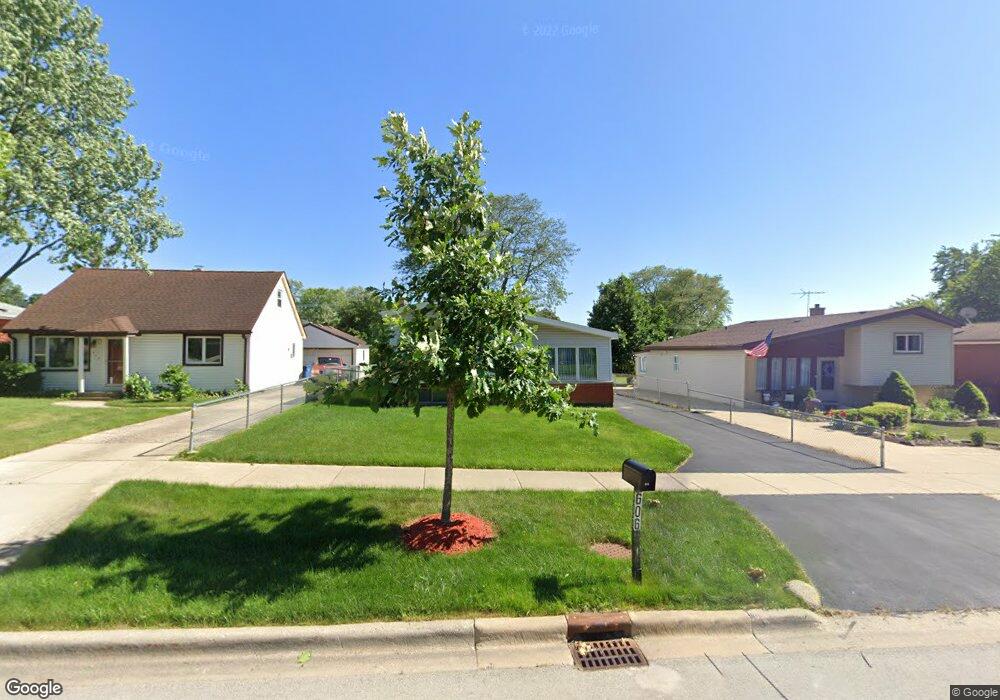 606 W Babcock Ave, Elmhurst, IL 60126 - photo 1