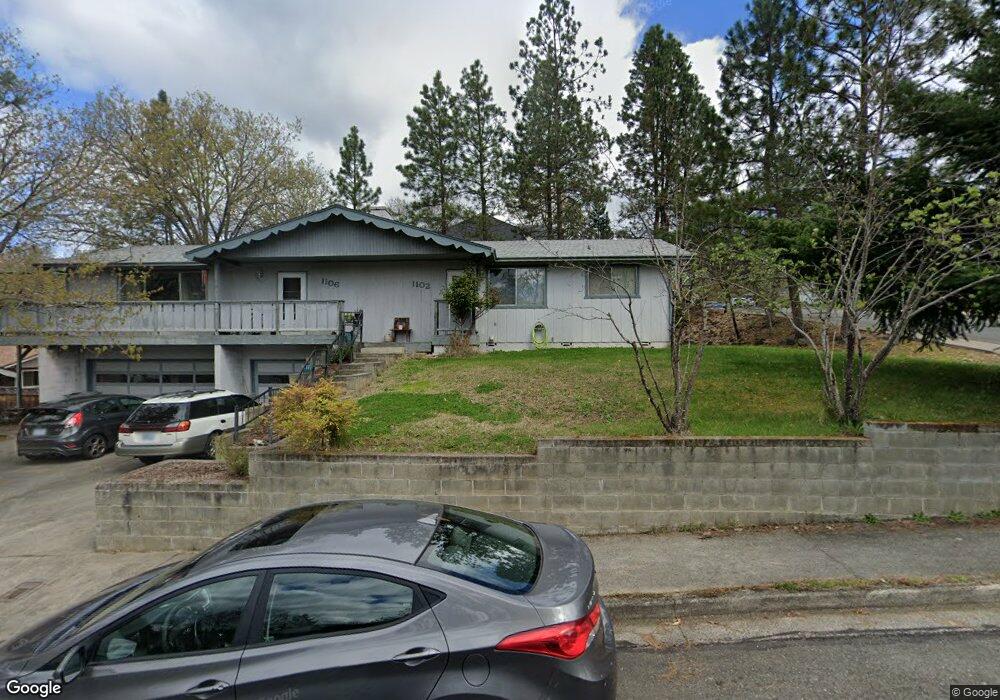 1106 NW A St, Grants Pass, OR 97526 - photo 1