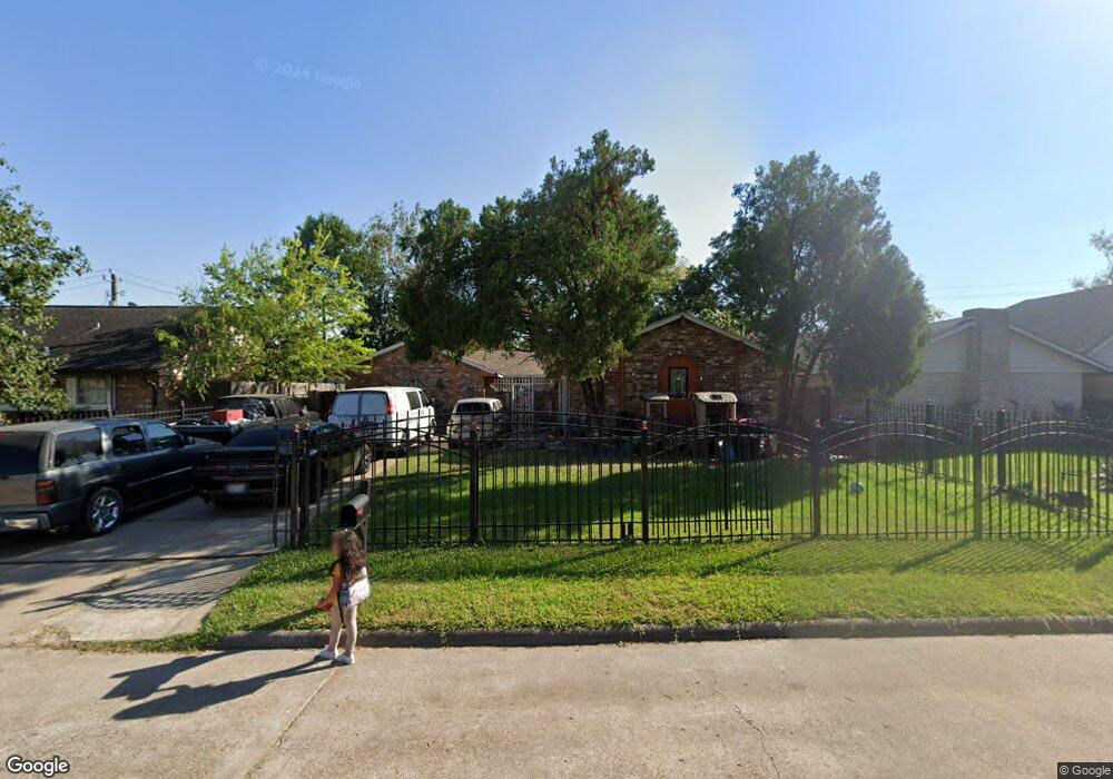 907 Dellbrook Dr, Houston, TX 77038 - photo 1