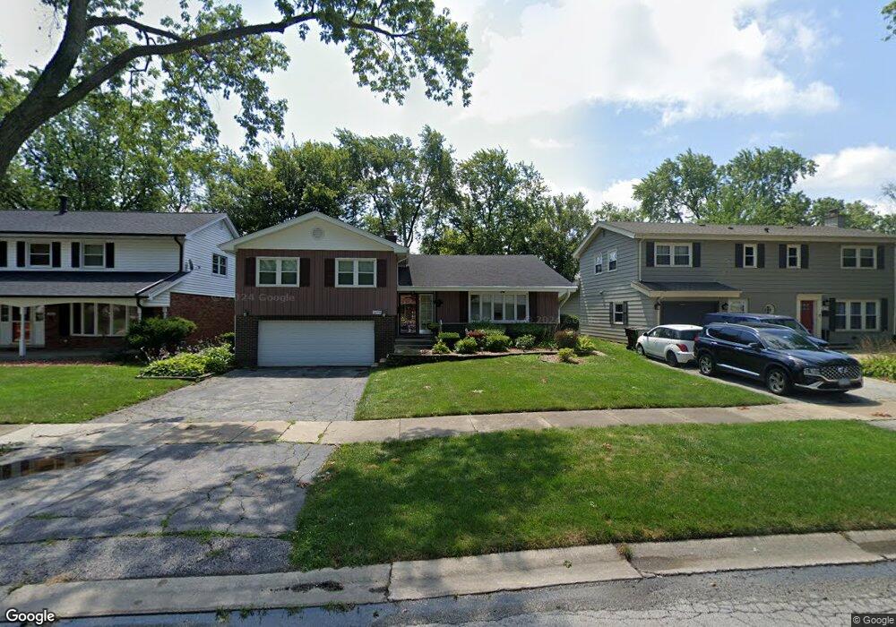 3708 Cherry Hills Dr, Flossmoor, IL 60422 - photo 1