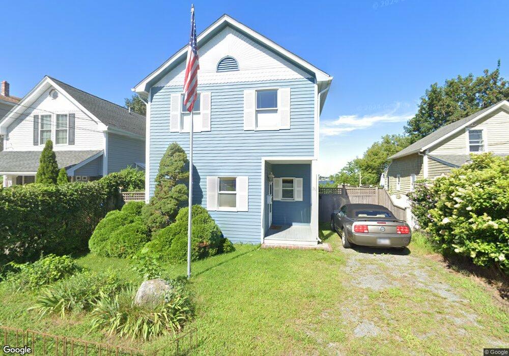29 Crescent Ave, Riverside, RI 02915 - photo 1