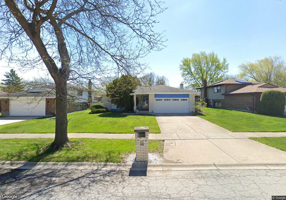 933 College Ave, Matteson, IL 60443 - photo 1