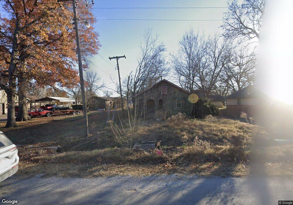 108 W 7th St, Beggs, OK 74421 - photo 1