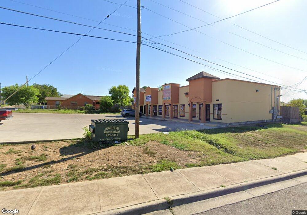 2620 Springfield Ave, Laredo, TX 78040 - photo 1