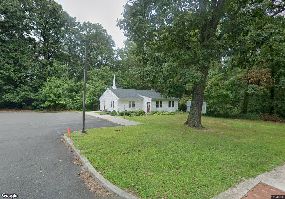 411 Fountain Ave, Burlington, NJ 08016 - photo 1