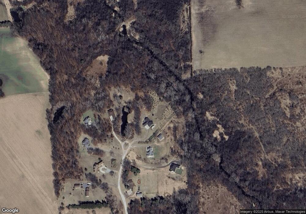 1868 Hickory Hollow Ln, Dexter, MI 48130 - photo 1