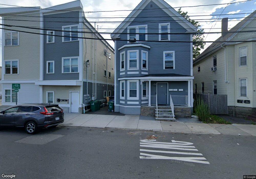 34-38 Spencer St, Lynn, MA 01905 - photo 1