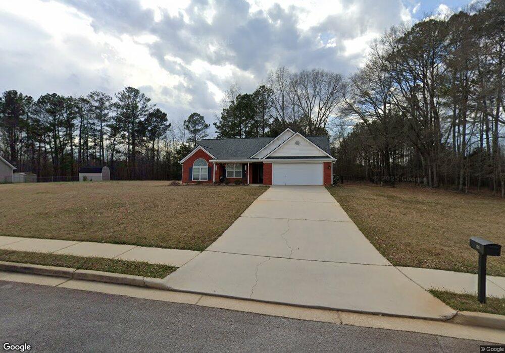 121 Brix Dr, Locust Grove, GA 30248 - photo 1
