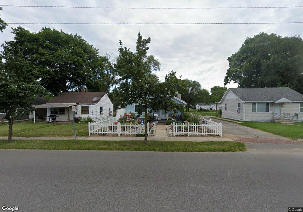 1020 W Lusher Ave, Elkhart, IN 46517 - photo 1