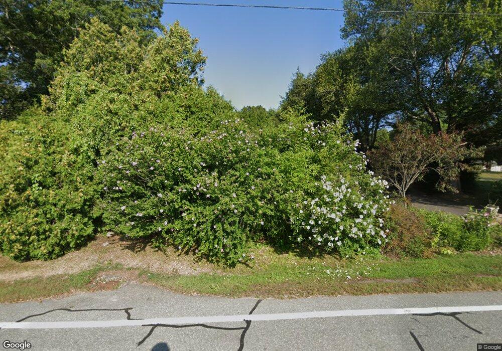 201 Old Post Rd, Wakefield, RI 02879 - photo 1