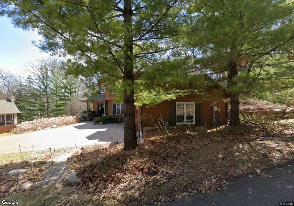 5723 Seven Oaks Ct, Minnetonka, MN 55345 - photo 1