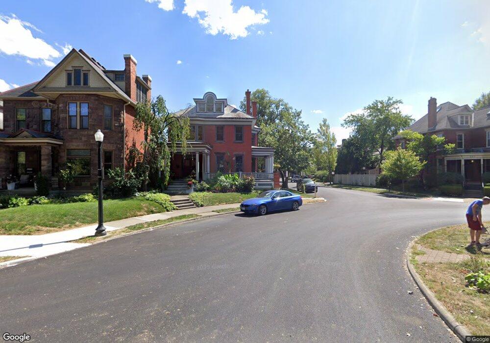 327 W 7th Ave, Columbus, OH 43201 - photo 1