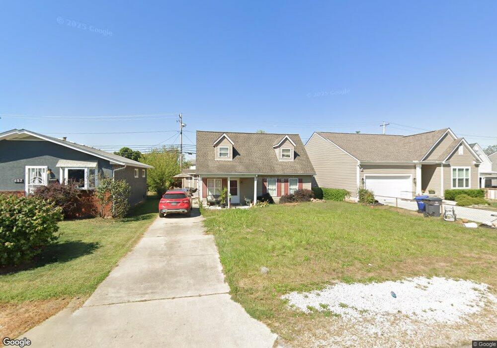 651 Elaine Rd, Columbus, OH 43213 - photo 1