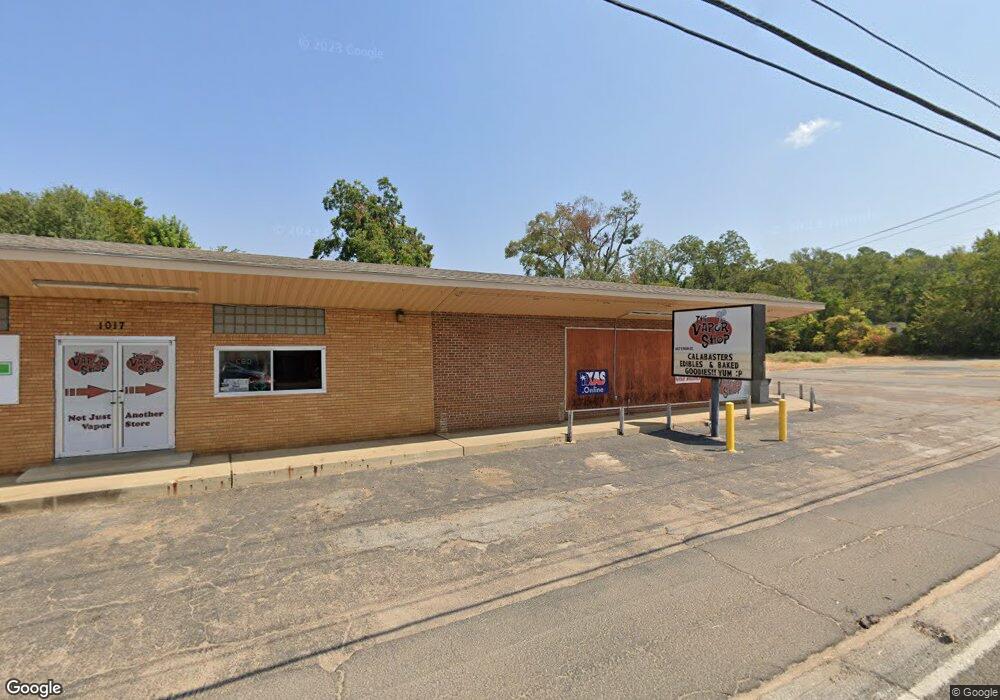 1017 E Main St, Nacogdoches, TX 75961 - photo 1