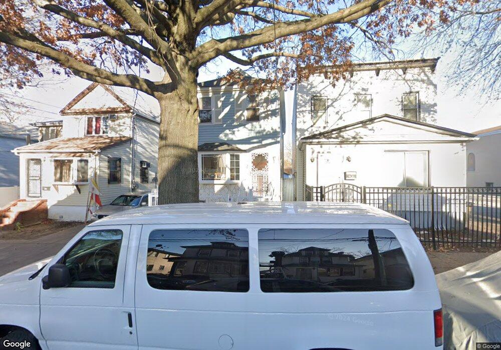 10935 157th St, Jamaica, NY 11433 - photo 1