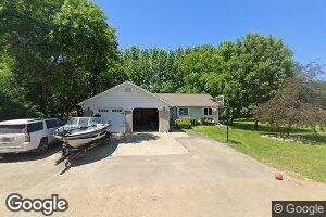 1306 Truesdale Dr, Manvel, ND 58256