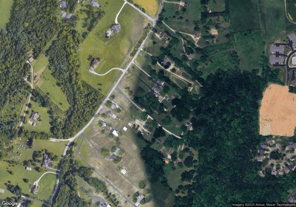 10012 Thixton Ln, Louisville, KY 40291 - photo 1