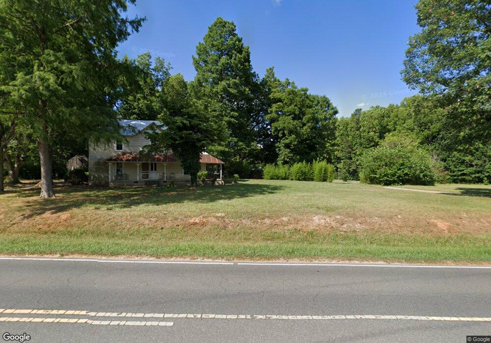 1520 Hopewell Friends Rd, Asheboro, NC 27205 - photo 1