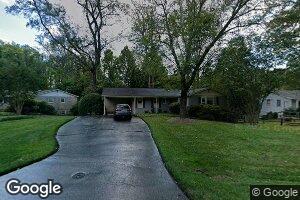 8016 Cindy Ln, Bethesda, MD 20817