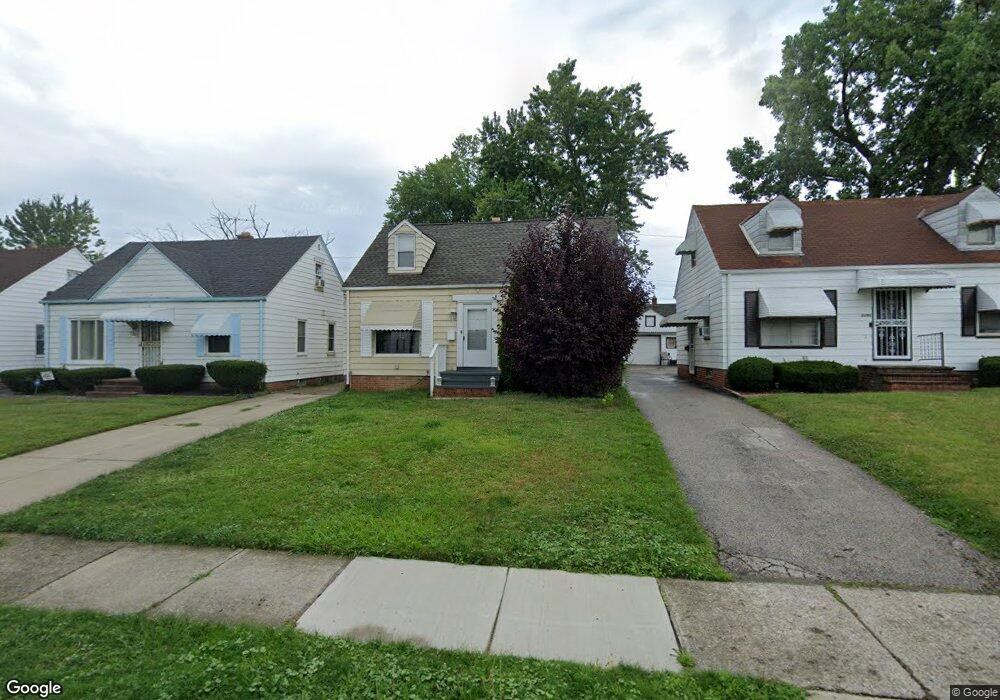 21017 Watson Rd, Maple Heights, OH 44137 - photo 1